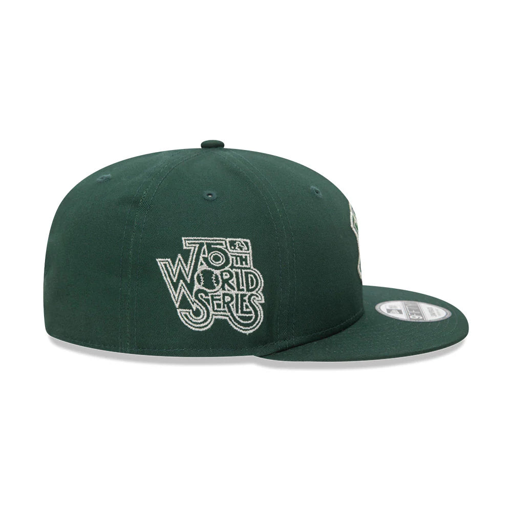 New York Yankees MLB Metallic Outline 9FIFTY Snapback