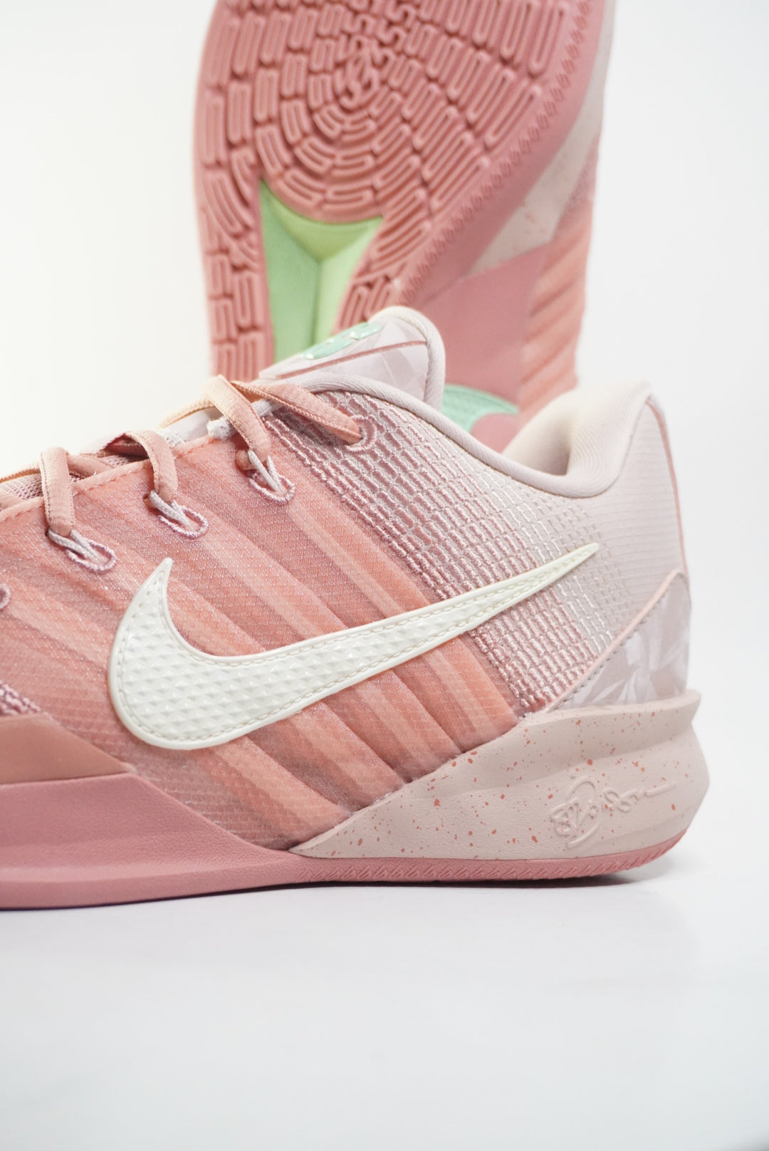 Nike Sabrina 3