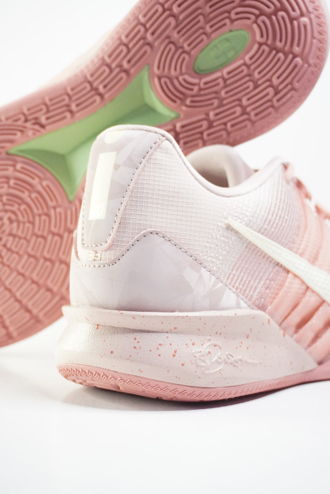 Nike Sabrina 3