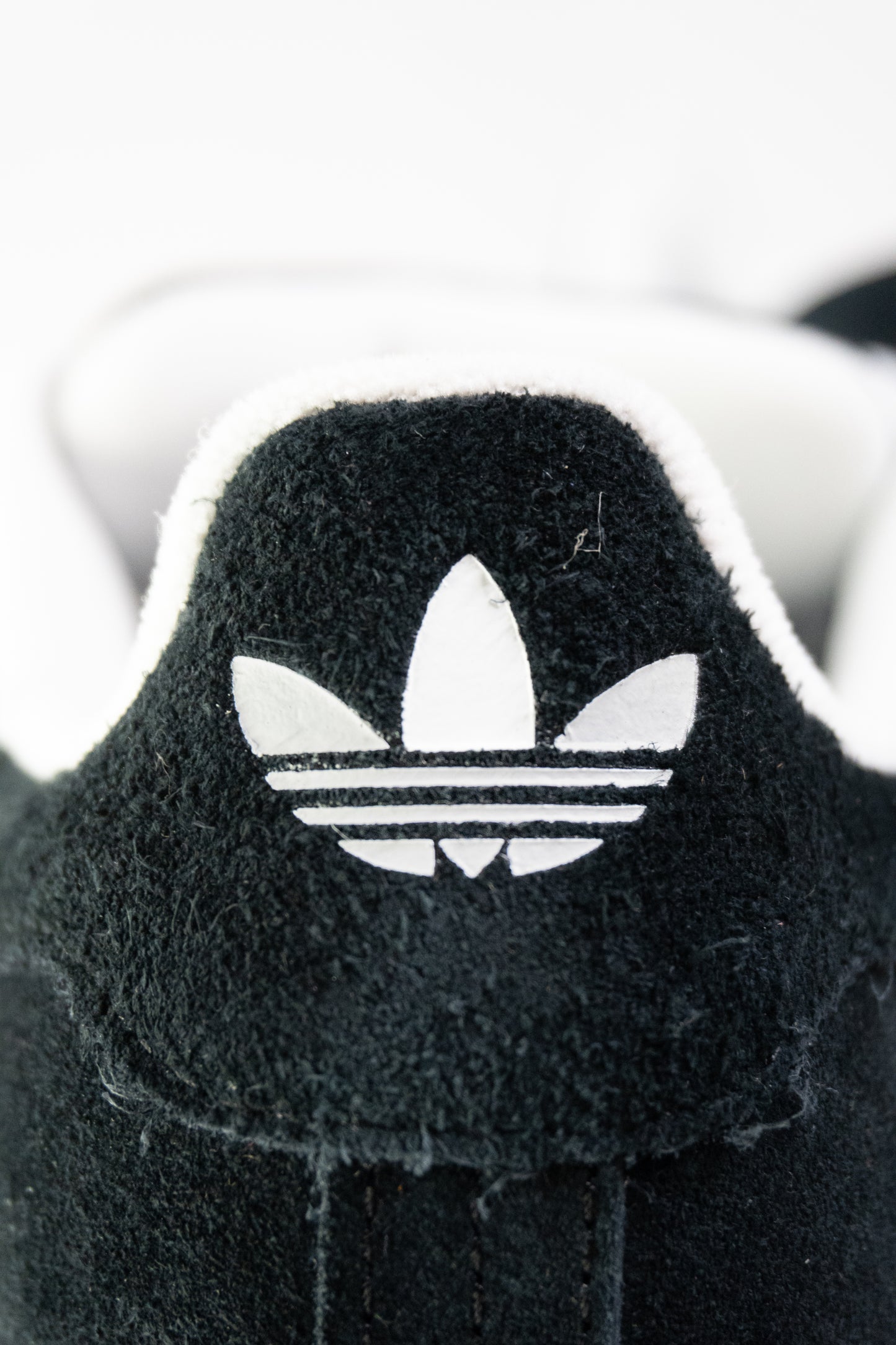 Campus 00s 'Black/White'
