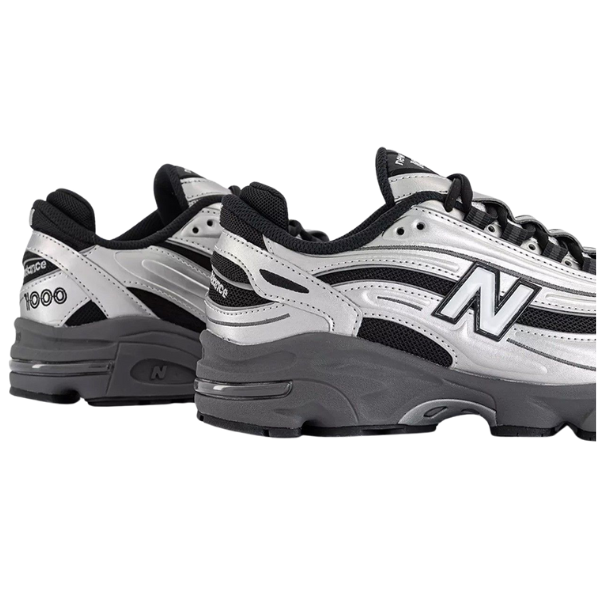 New Balance 1000