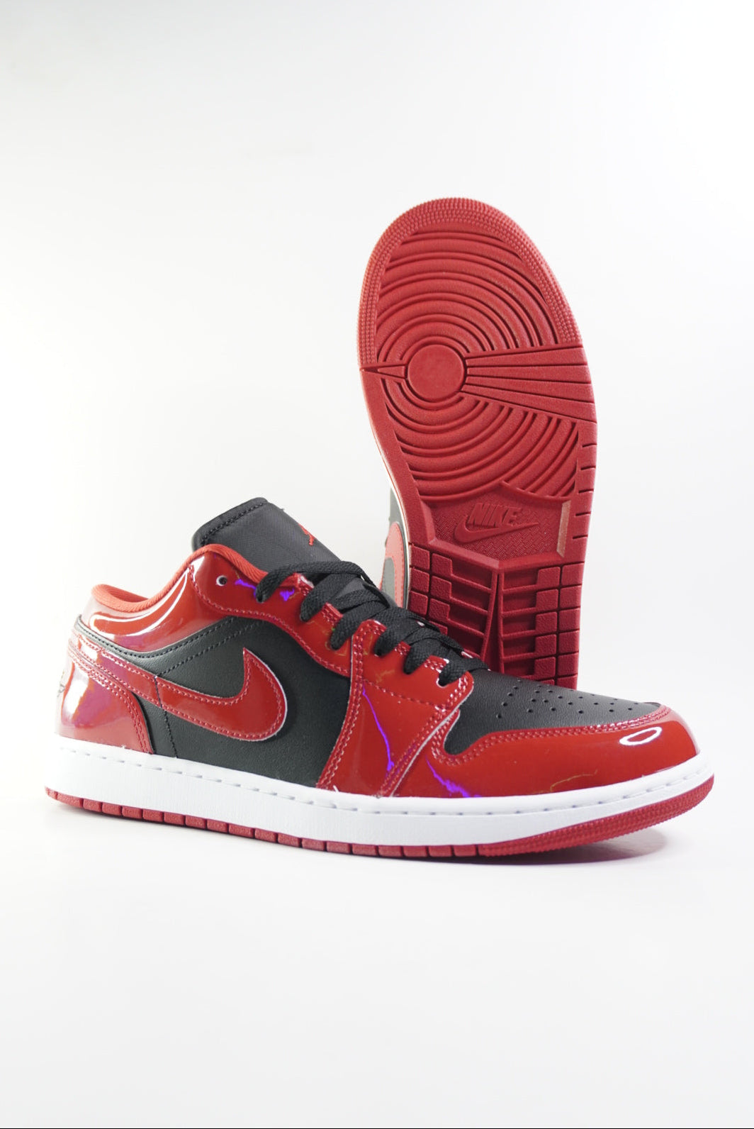 Air Jordan 1 Low SE “Varsity Red”